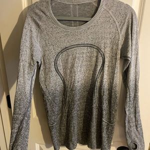 GREY LULULEMON SWIFTLY TECH